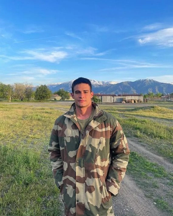 Batuhan Karacakaya vatani görevini yaptı!